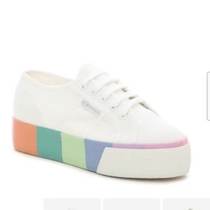 SUPERGA Platform sneakers 💗